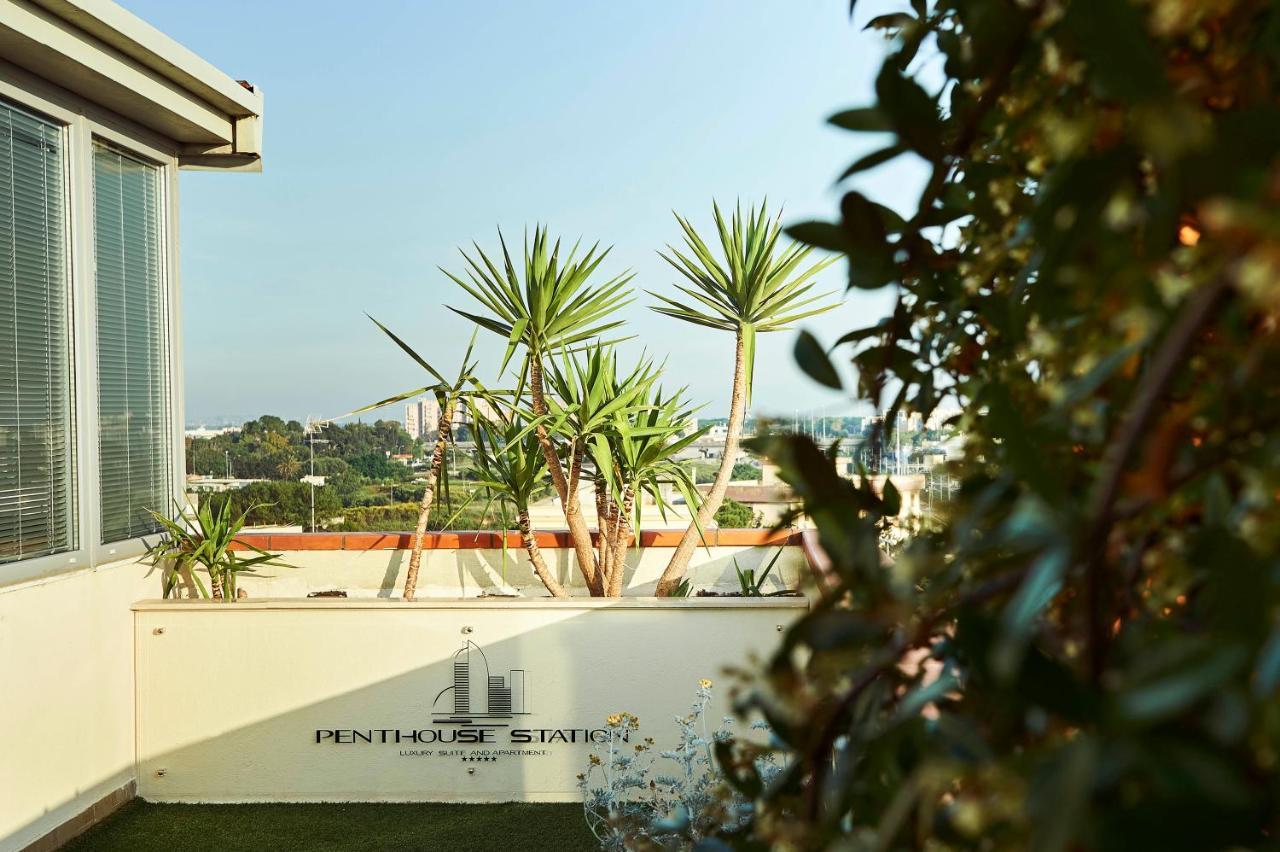 Penthouse Station Luxury Apts Le Dimore Bríndisi Exterior foto
