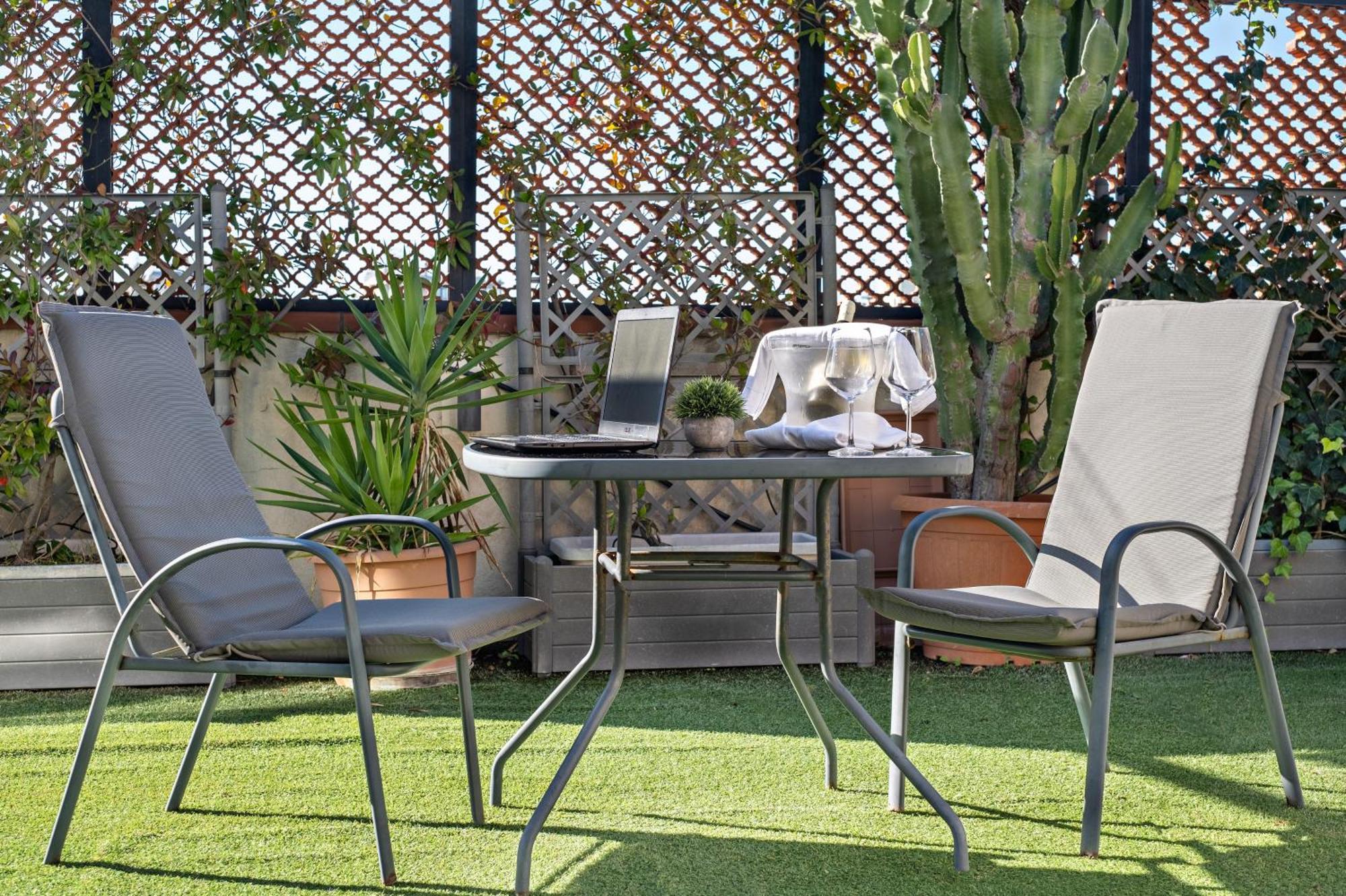 Penthouse Station Luxury Apts Le Dimore Bríndisi Exterior foto